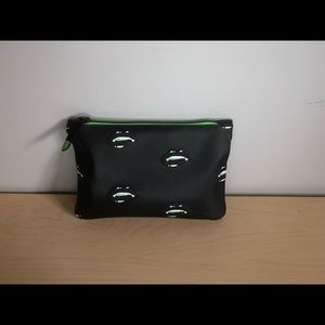Black and Green Makeup Bag 💚